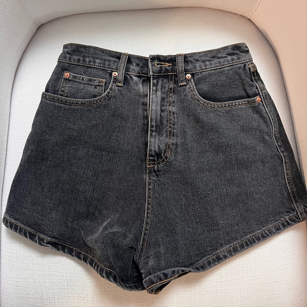 Weworewhat denim shorts size 25